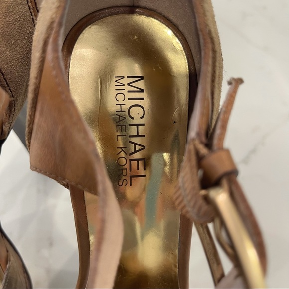 🎉HP MICHEAL by Micheal Kors leather & suede heels - Picture 7 of 16